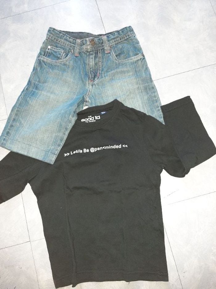 1 bermuda jean Dpam et 1 tee shirt Okaïdi