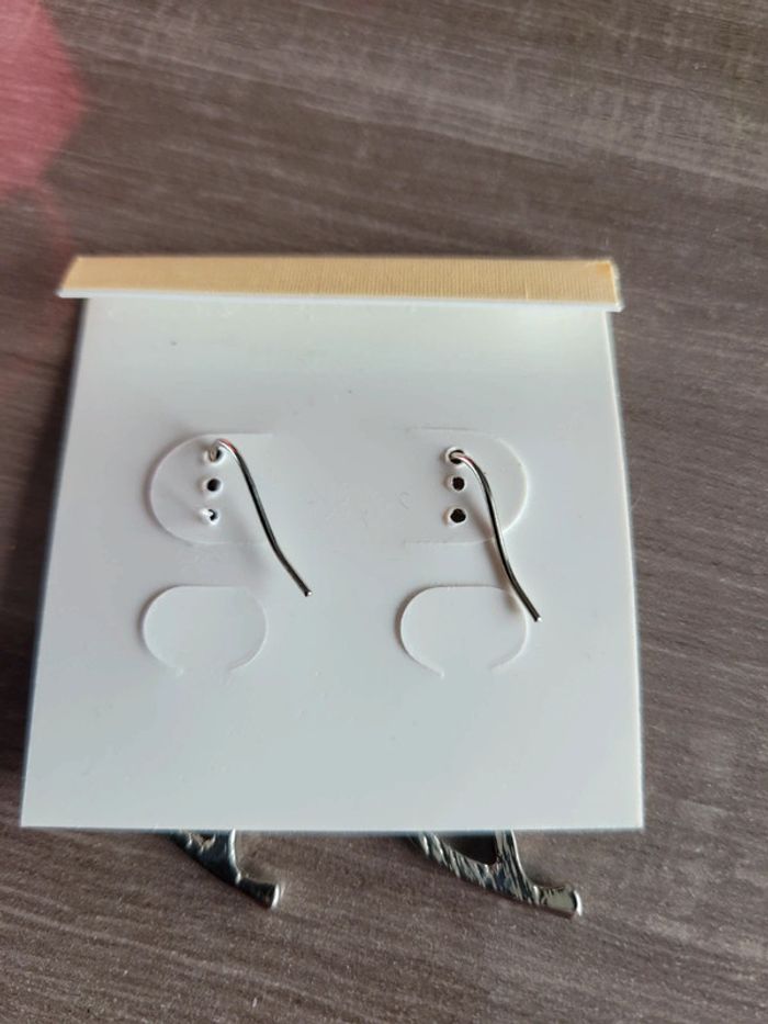 Boucle d'oreille - photo numéro 2