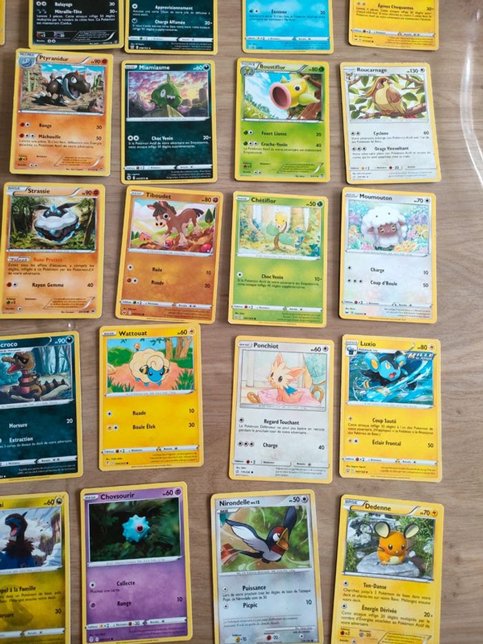 Lot 90 cartes Pokémon - photo numéro 4