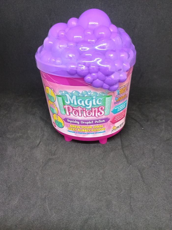 Potion magique pétillante et moelleuse neuve sous blister parfait en cadeau