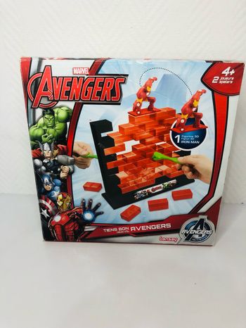 Jeu de société Marvel tiens bon Avengers