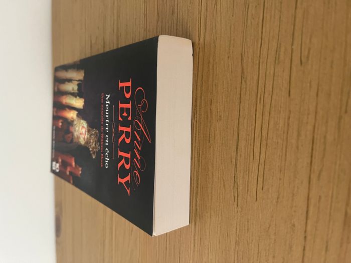 Meurtre en écho - Anne Perry - photo numéro 5