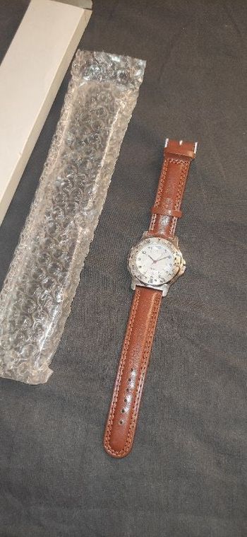 Montre bracelet en cuir