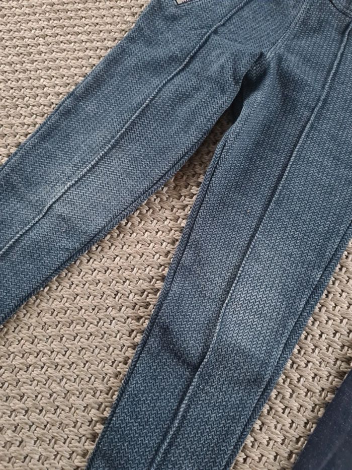Lot de 3 jeggings et 1 pull fille - 4 ans - photo numéro 16
