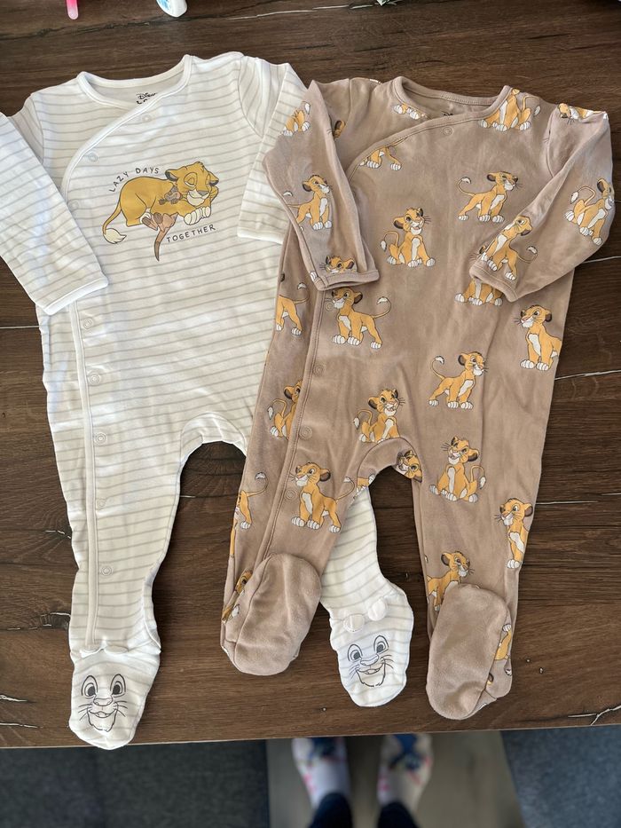 Lot 2 pyjamas Simba été