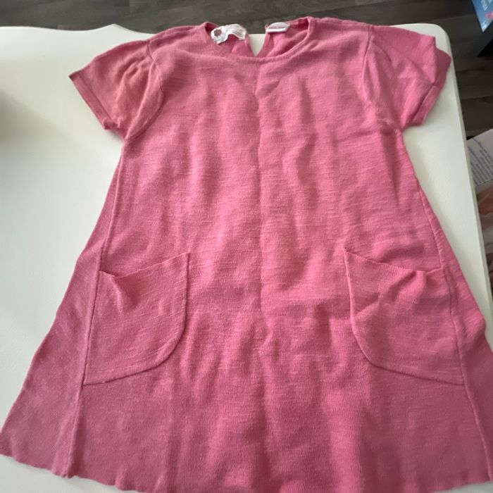 Robe rose manches courtes