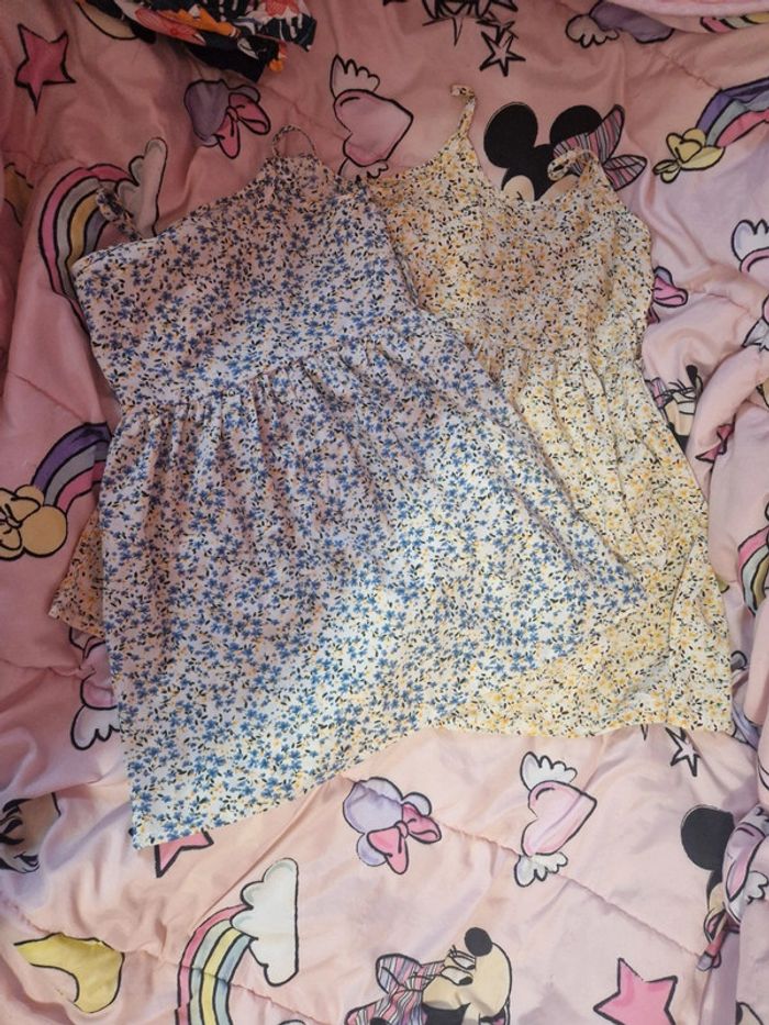 Lot de 2 robes été 7 ans
