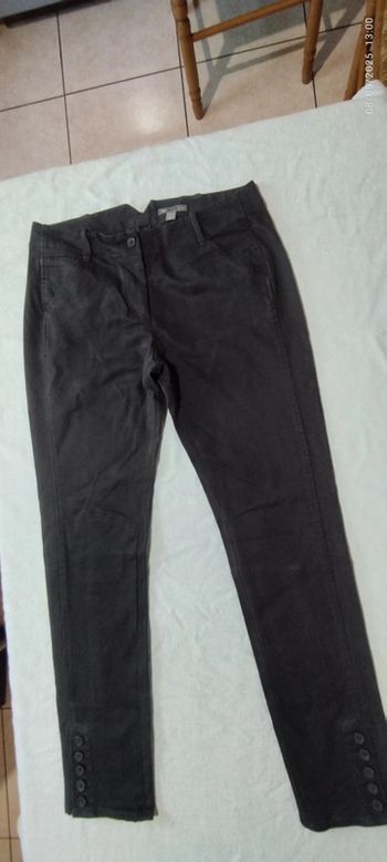 Pantalon gris femme
