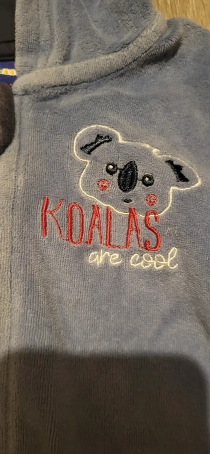 Sweat avec fermeture éclair - photo numéro 2