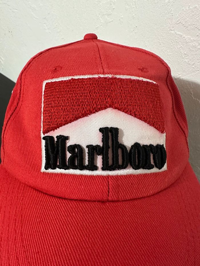 Casquette Marlboro x Ferrari - photo numéro 7