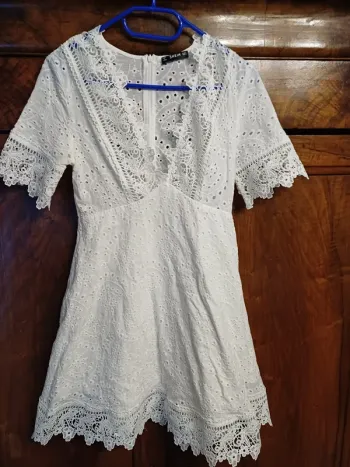 Robe blanche Shein taille : S (réf perso G-P14)(familleac72)