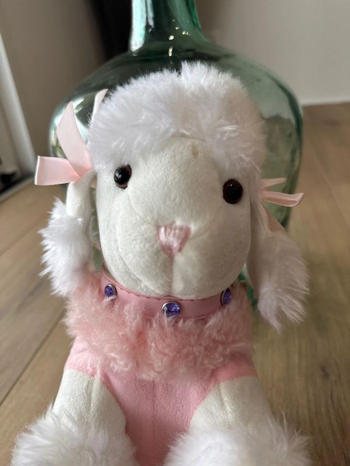 Peluche chien avec sa laisse - photo numéro 2