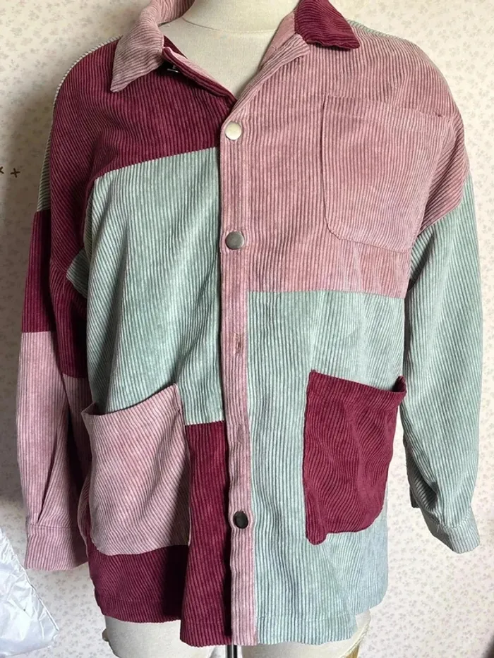 Veste en velours côtelé taille 38 marque shein - photo numéro 2