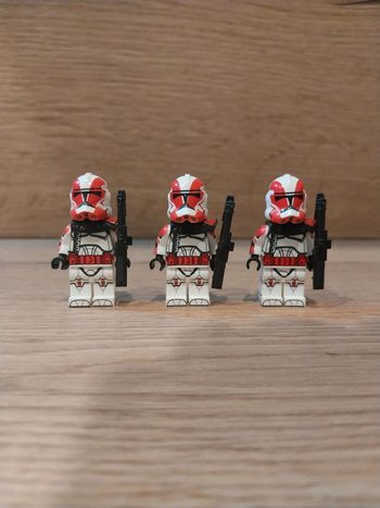 Figurines type lego 3 clones de coruscante star wars