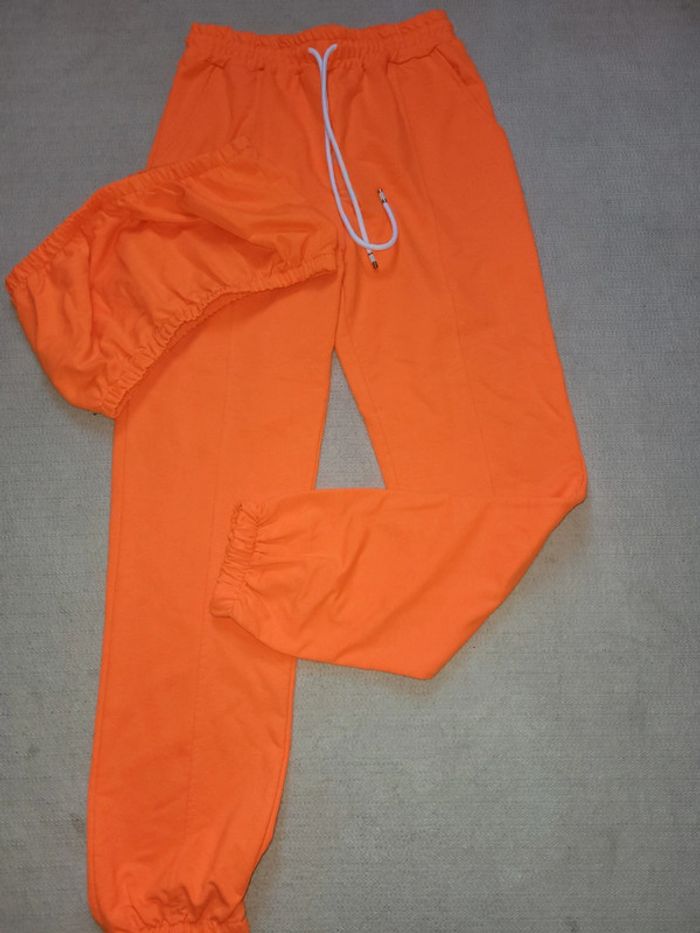 Ensemble brassière, et bas jogging - photo numéro 2