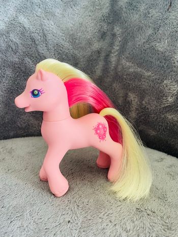 Mon petit poney vintage princesse fleur 1997