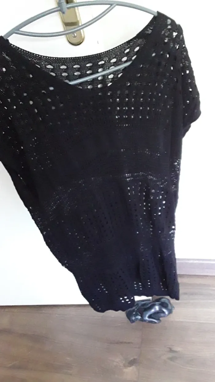 Robe de plage en maille ajouree taille 38