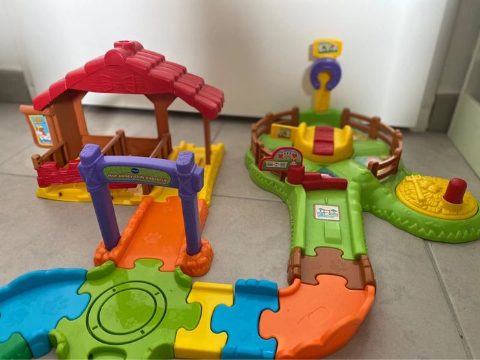 Poney club interactif Vtech tut tut animaux circuit - photo numéro 8