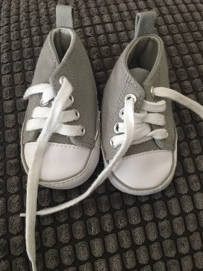 Lot 3 paires de chaussures bébé T.16 - photo numéro 16