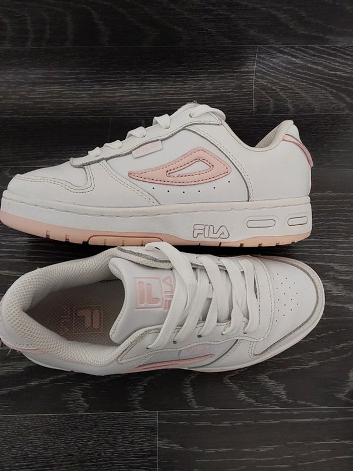 Basket fila femme pointure 35,5