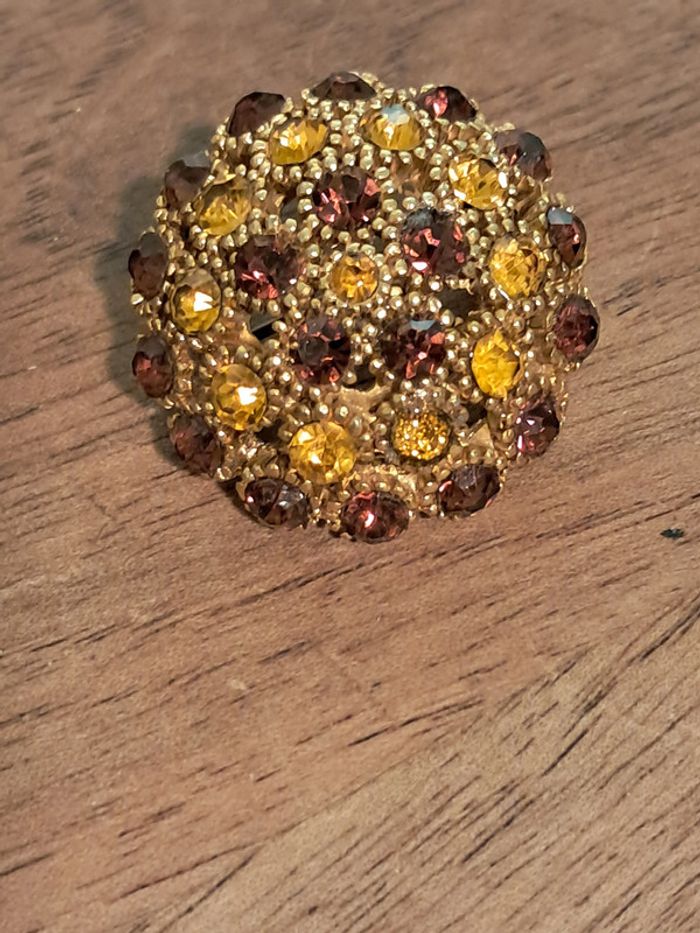 Broche vintage dome