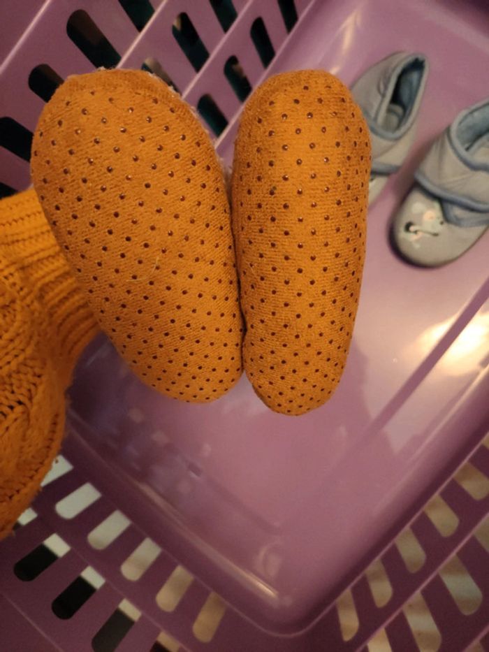 Lot chaussons bébé - photo numéro 3