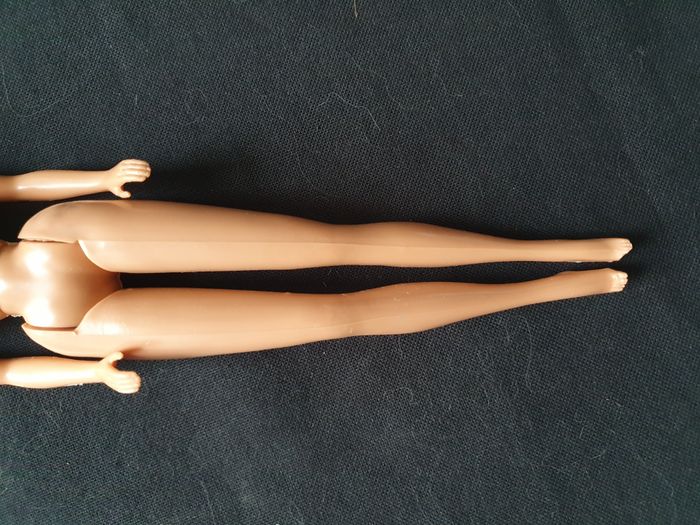 Poupée Barbie blonde Mattel Inc 1966 Philippines vintage - photo numéro 4