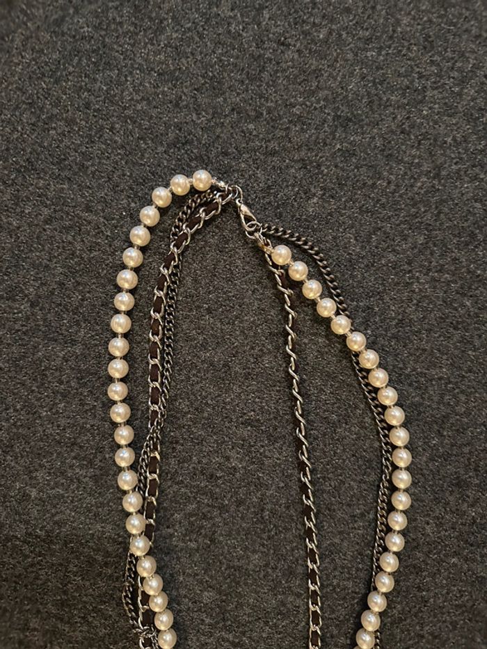 Collier sautoir multi rangs perles et chaînes argentées - photo numéro 4