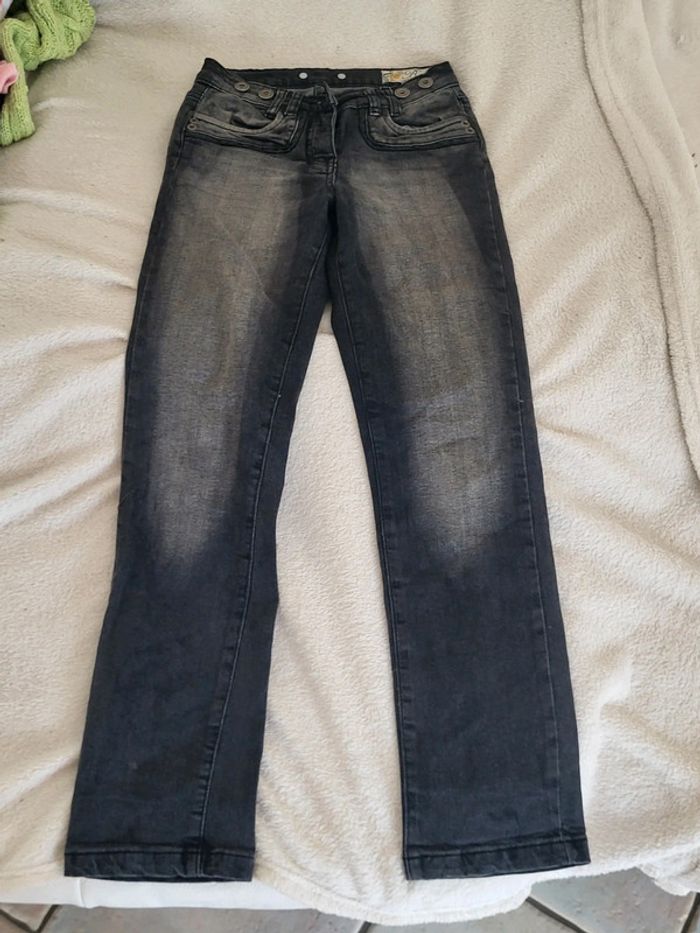 Très beau jeans.
