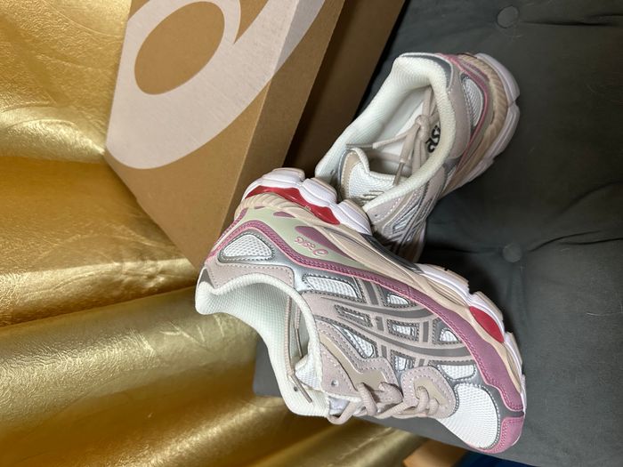 Baskets Asics GEL-NYC roses 37 - photo numéro 4