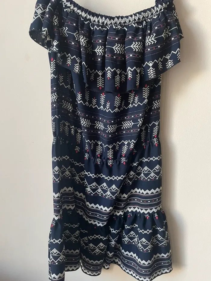 Robe bustier volant