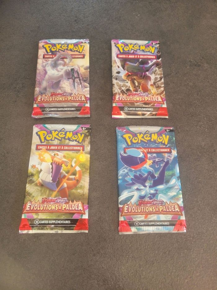 Lot 4 booster evolutions a Paldea