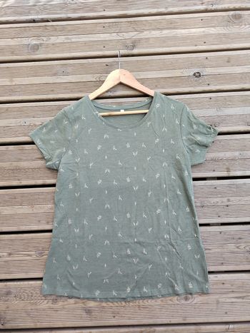 T-shirt Kaki motif fleurs– Taille 40/L – Très bon état