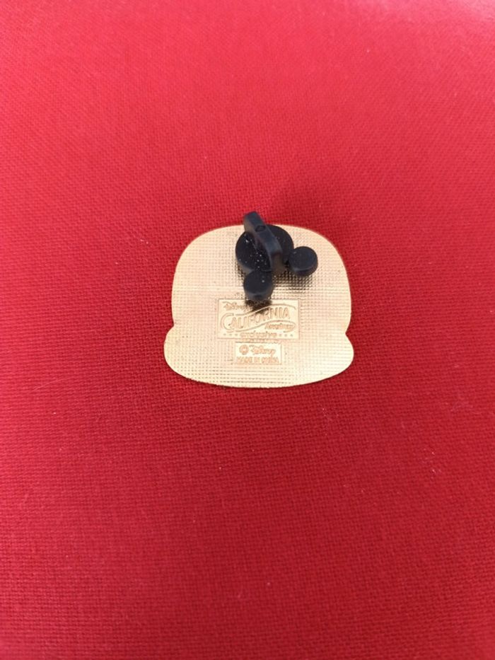 Pin's California adventure exclusive Disney - photo numéro 2