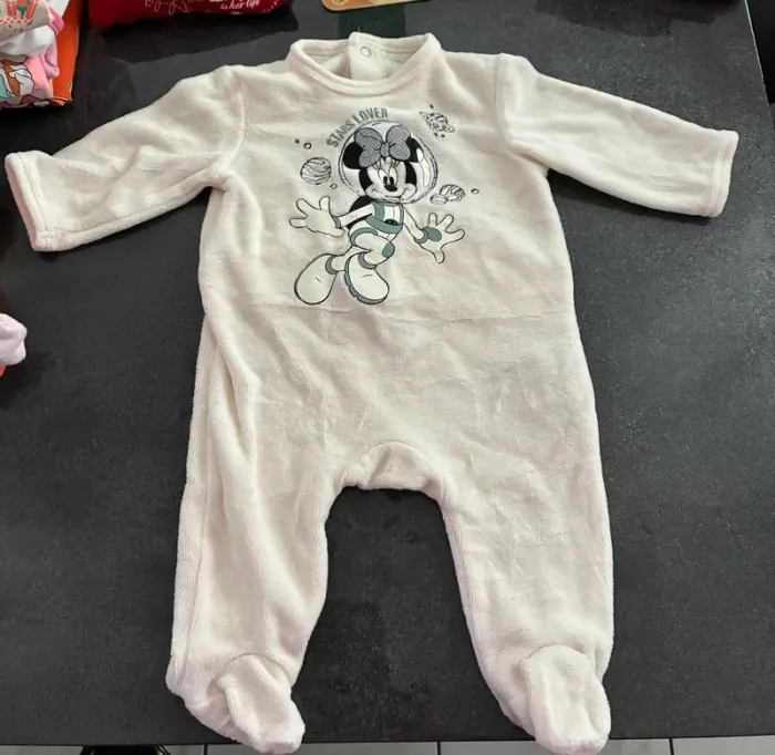 Pyjama Grenouillère  Minnie Taille 3 mois
