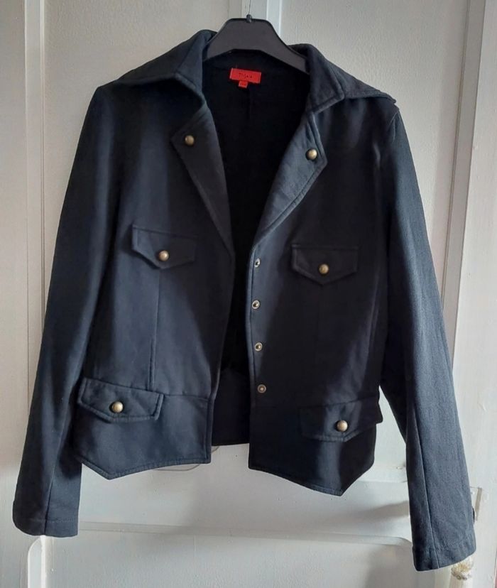 Veste tissaia