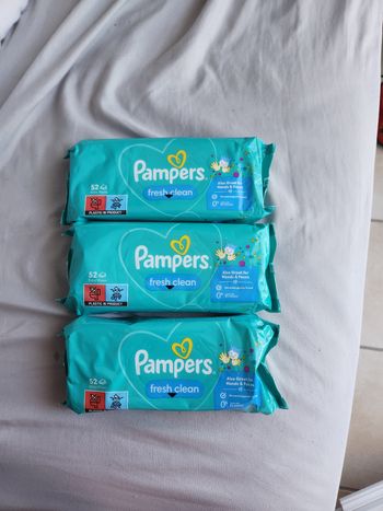 Lot linguettes pampers fresh clean