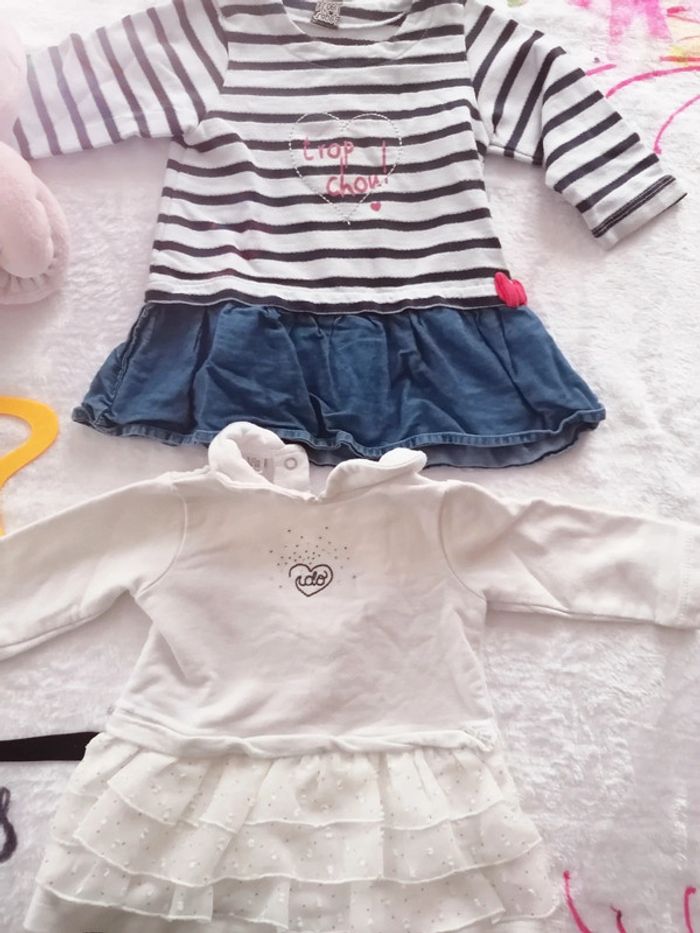 Joli lot de deux tuniques 9 mois fille - photo numéro 2