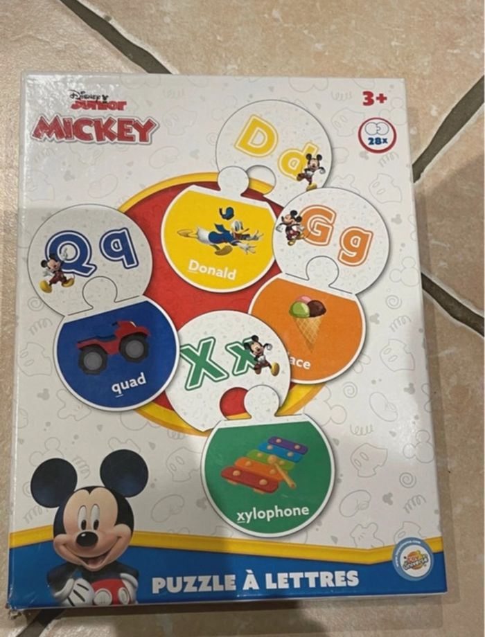 Puzzle à lettres Disney Junior Mickey - photo numéro 2