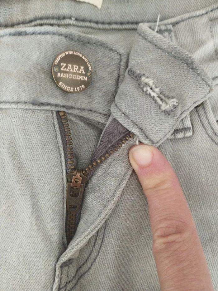 Joli jean femme T 36 Zara - photo numéro 8