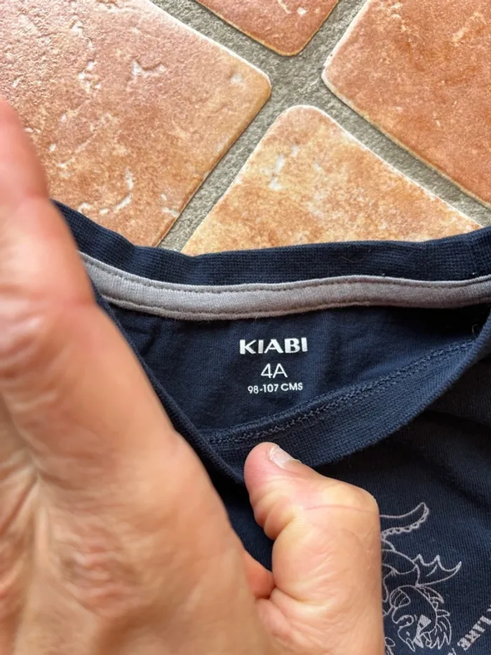 Lot 6 t-shirt Kiabi 4ans neuf - photo numéro 12