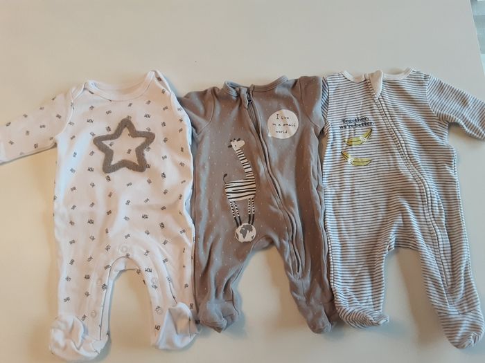 Vend lot naissance et 1 mois - photo numéro 7