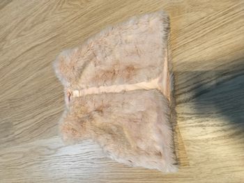 Gilet fourrure sans manches taille 3ans