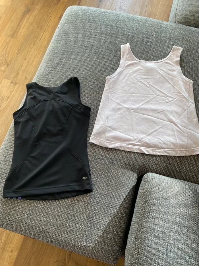 Lot 2 débardeurs sport Adidas & Nike – Taille 36 & XS - photo numéro 2