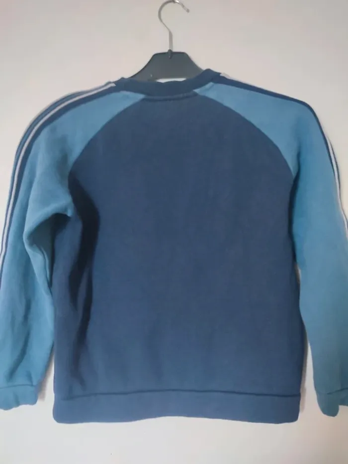 Pull Fila taille 10 ans - photo numéro 4
