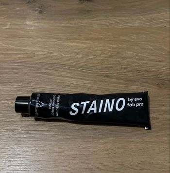 Coloration Pro STAINO by Evo – Teinte IVY (Vert)