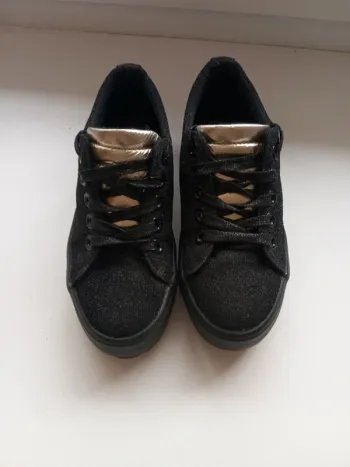 Chaussures 28