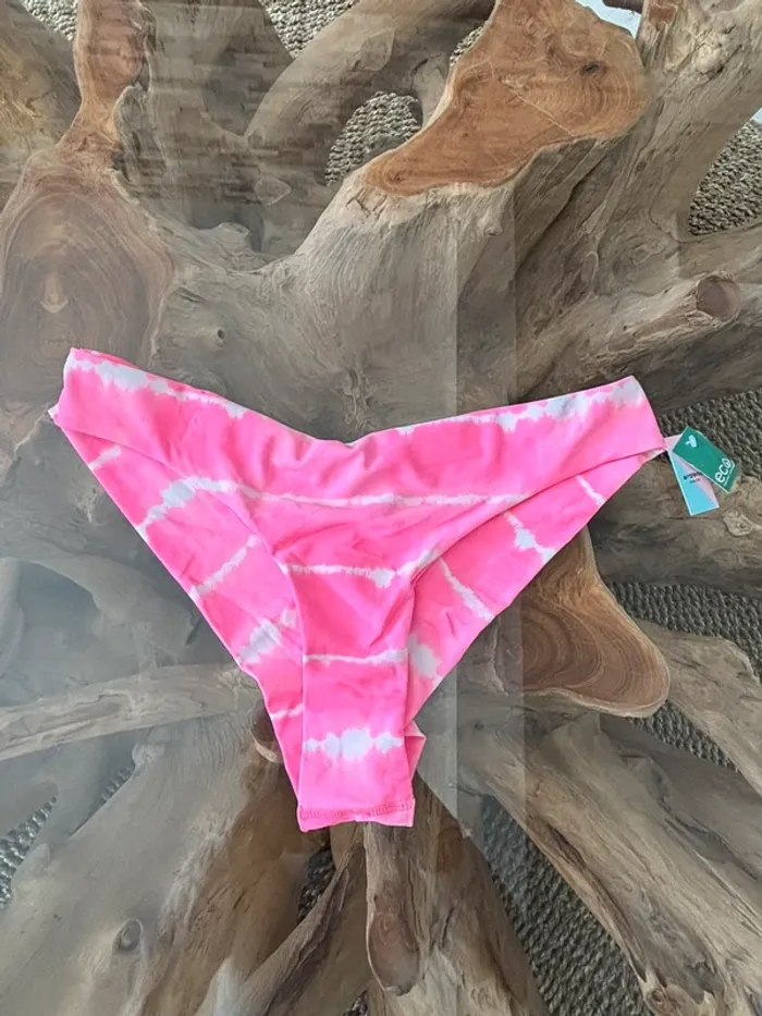 Bas de maillot de bain Ardene rose blanc échancré