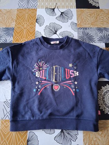 Sweat fille bleu marine motifs colorés 6 ans