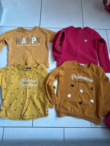 Lot de 4 sweats 8 ans fille